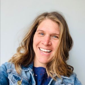 Meet your Posher, Carrie